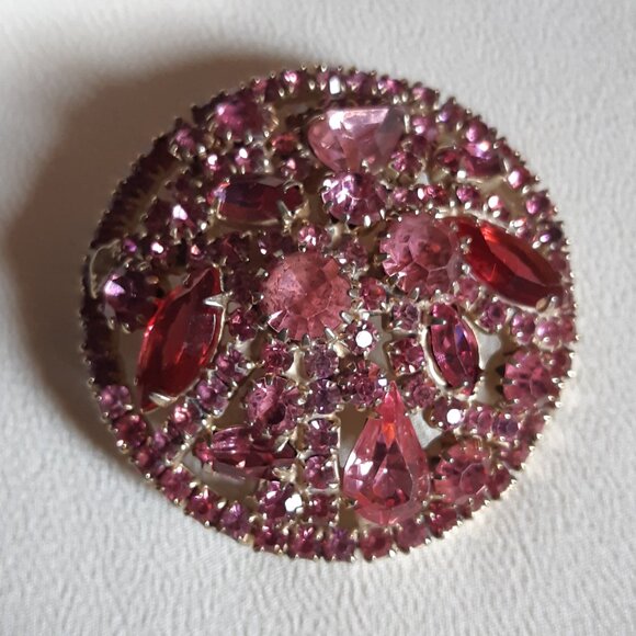 1960s Weiss Pink Rhinestone 2 Inch Circular Domed Vintage Brooch - Picture 12 of 16